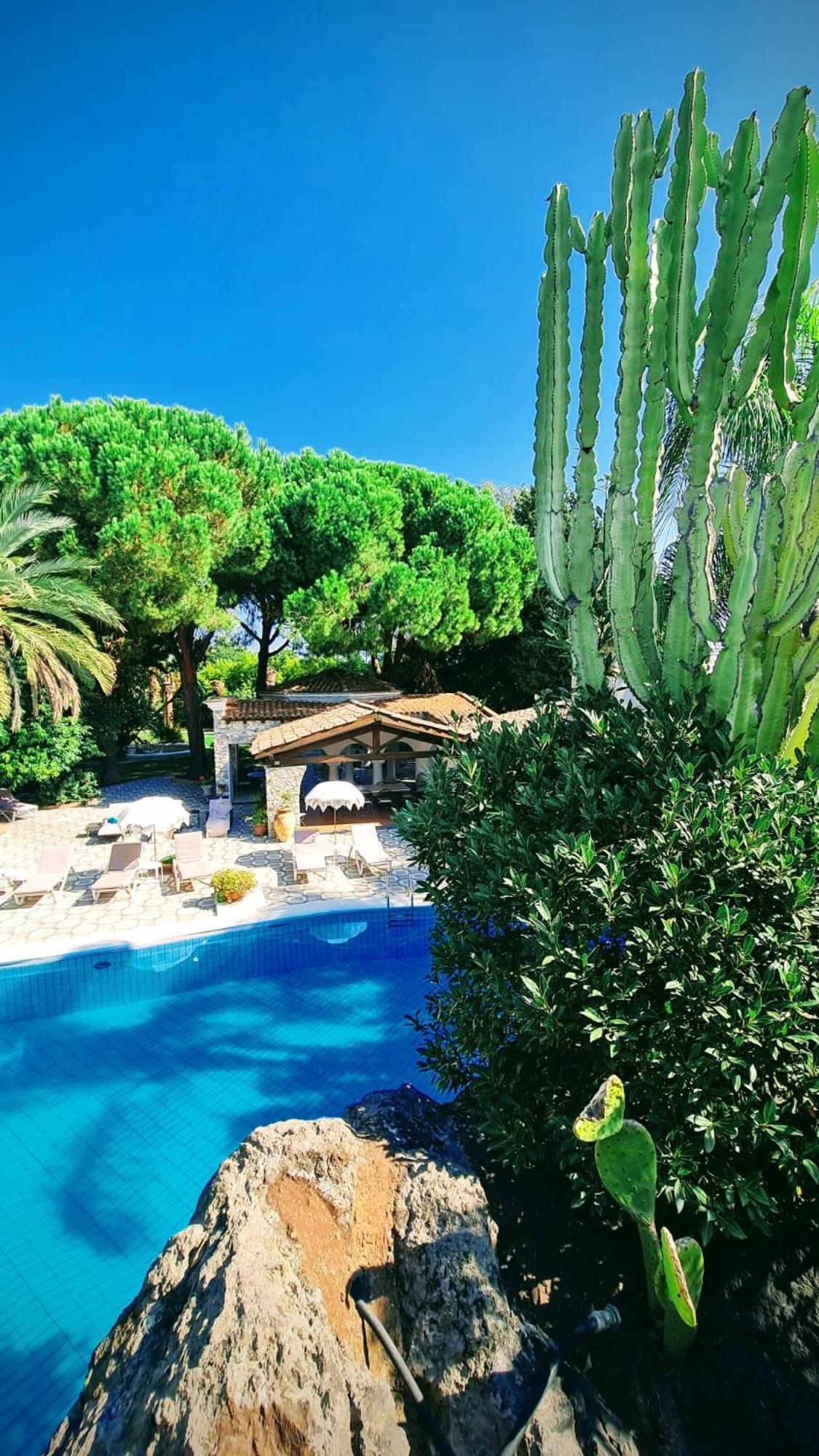 B&B La Villa Giardini Naxos Eksteriør billede
